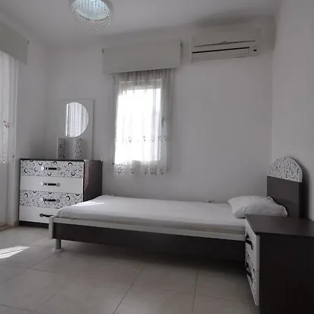 Villa Sleeps 7 With Pool Air Con And Wifi Gundogan (Bodrum)