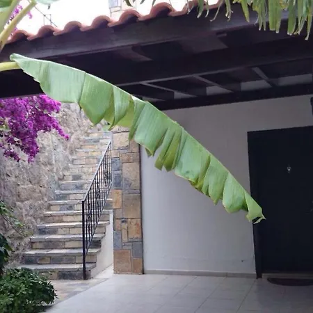 Villa Sleeps 7 With Pool Air Con And Wifi Gundogan (Bodrum)