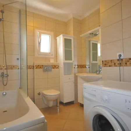 Sleeps 7 With Pool Air Con And Wifi Villa Gundogan (Bodrum)